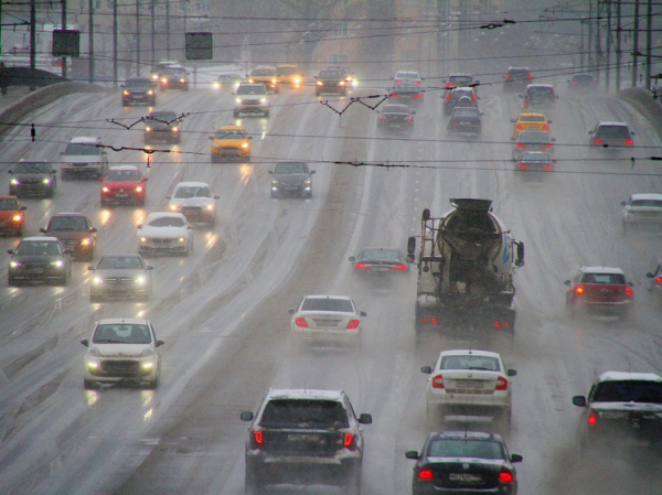 Специалисты рассказали, как защитить машину от ледяного дождя