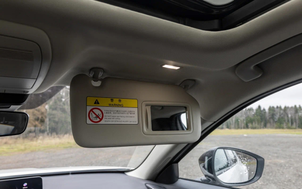 
            Спасибо за олдскул. Первый тест Mazda CX-50 — японского кроссовера из КНР
        