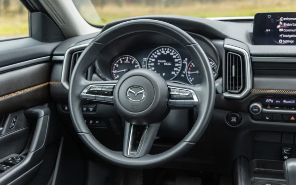 
            Спасибо за олдскул. Первый тест Mazda CX-50 — японского кроссовера из КНР
        