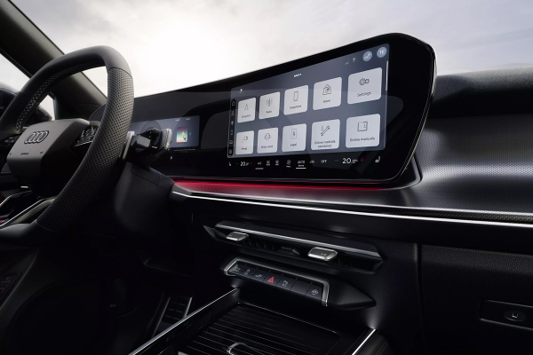 
            Audi представил новый кроссовер Q3 в версии Sportback. Цены
        
